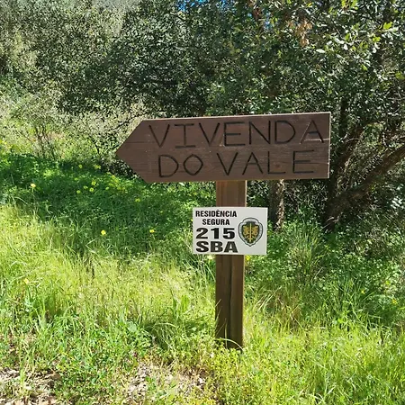 Вилла Vivenda Do Vale *